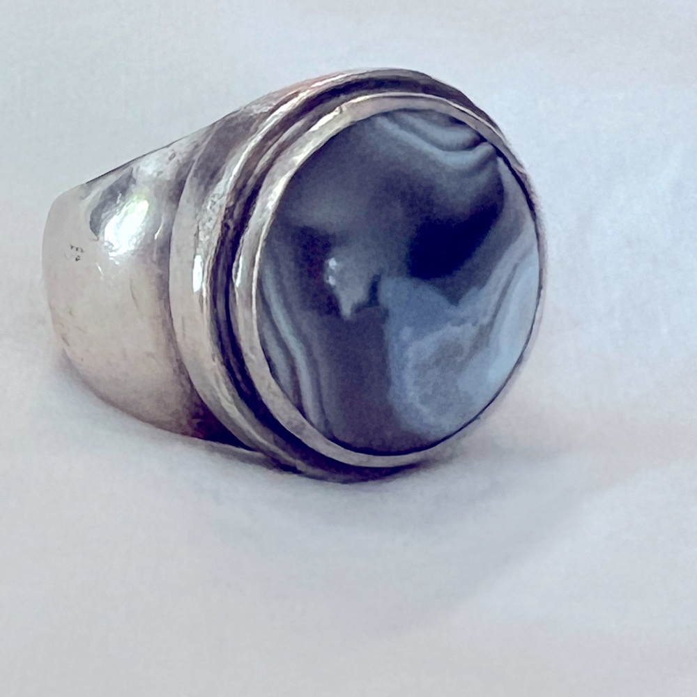Gray Banded Agate Round Cabochon Ring